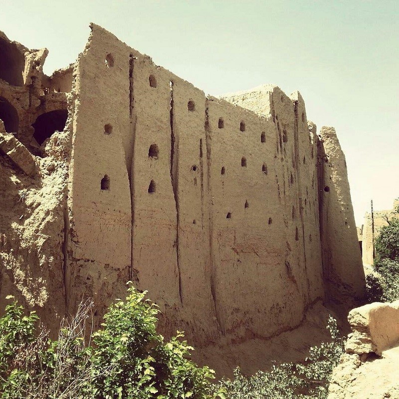 تاریخچه قلعه بیاضه (کویر مصر)