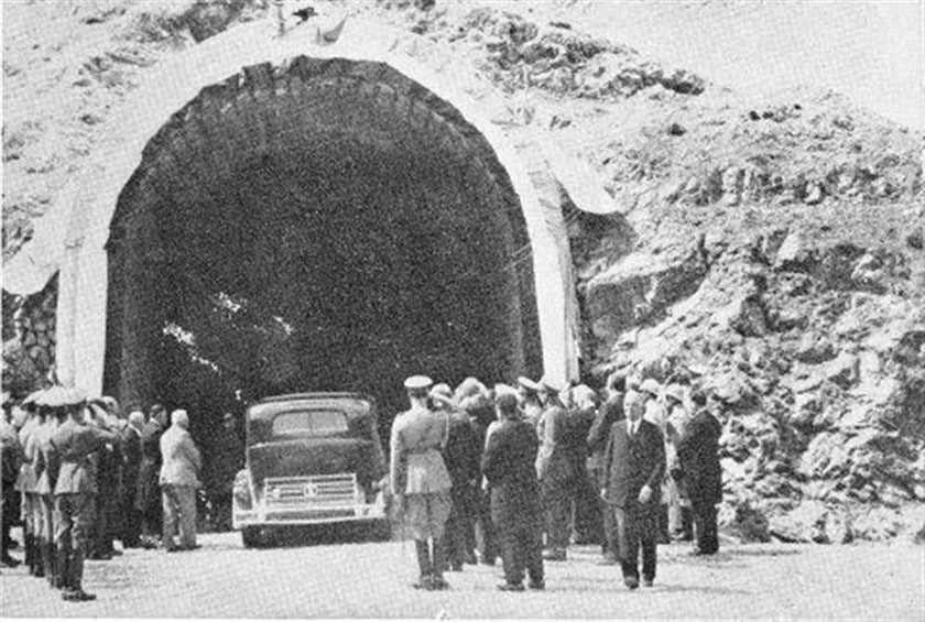 تاریخچه تونل کندوان