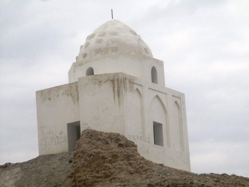 مقبره مادر نادر