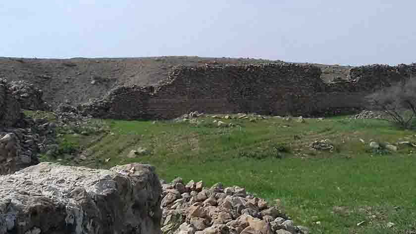 قلعه شیاخ