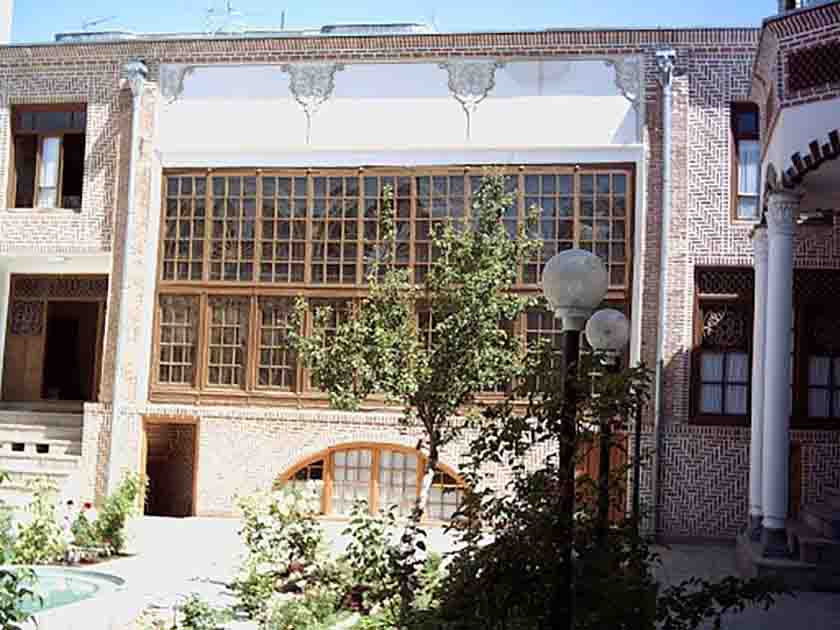 موزه سنجش (خانه سلماسی)