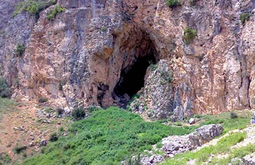 تاریخچه غار اسپهبد خورشید
