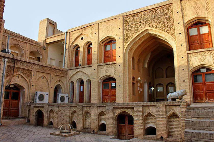 خانه تیزنو