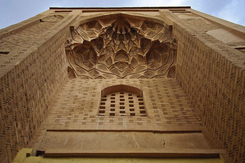 شرایط بازدید از مسجد جامع نائین