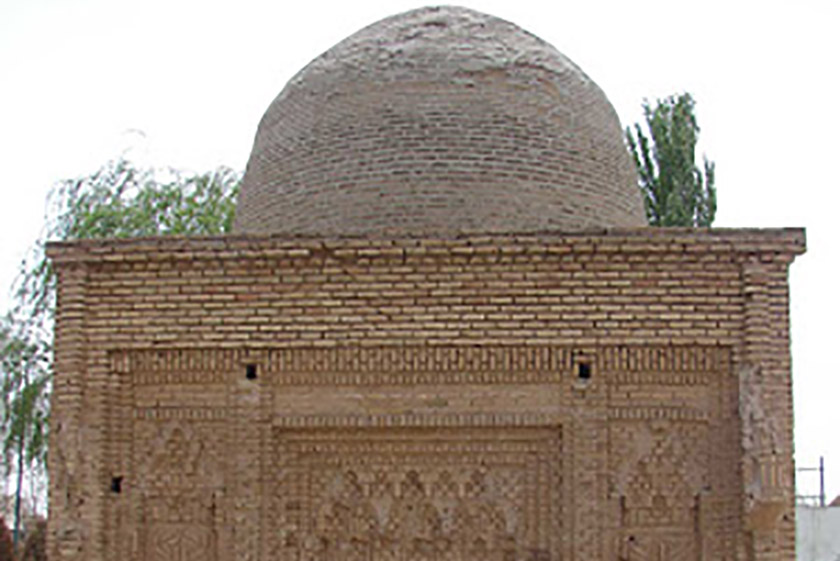 معماری بقعه پیر