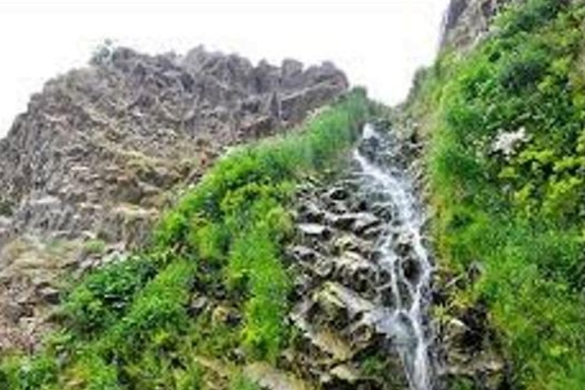 شرایط بازدید از چشمه آقبلاغ اسکو