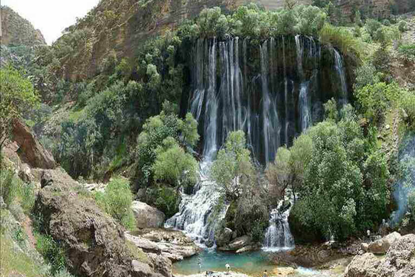 آبشار اسطرخی