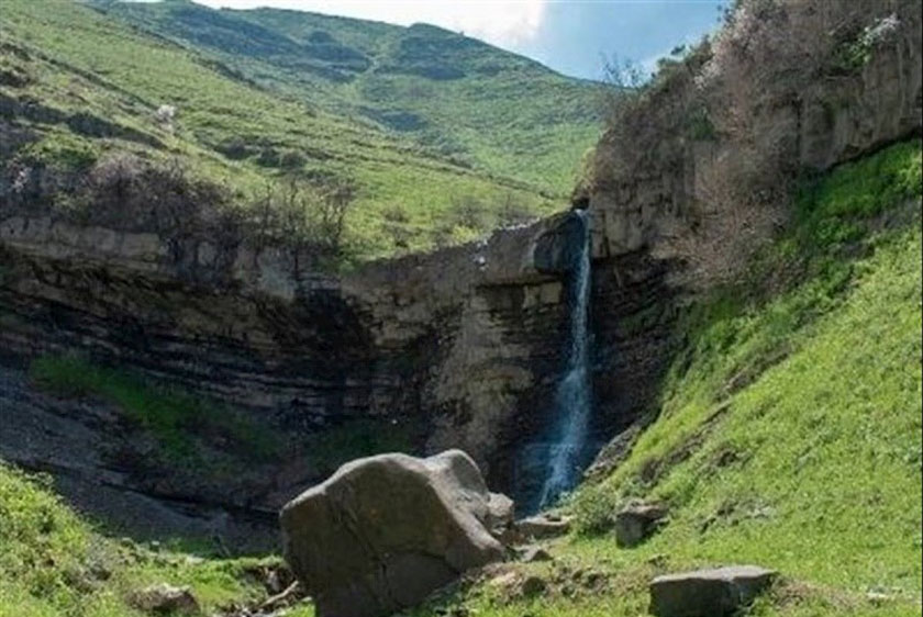 آبشار های شوله لر دره سی