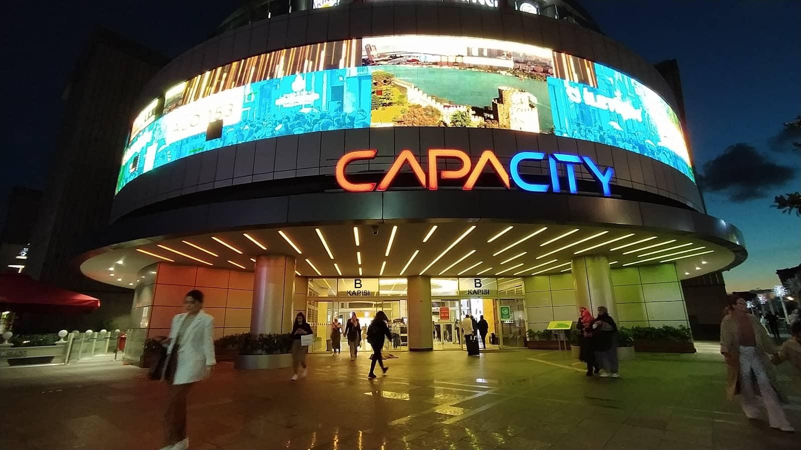 مرکز خرید کپاسیتی (Capacity)