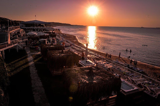 ساحل سولار (Solar Beach)