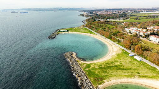 ساحل یشیلکوی (Yeşilköy Beach)
