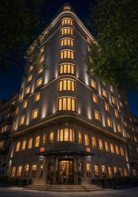 هتل میدتاون استانبول (Midtown Hotel Istanbul)