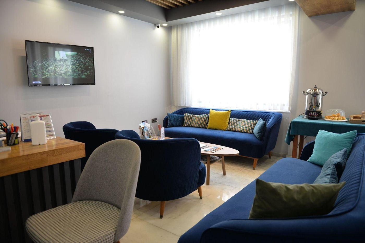 هتل باسیلیسیس (Basilissis Hotel)