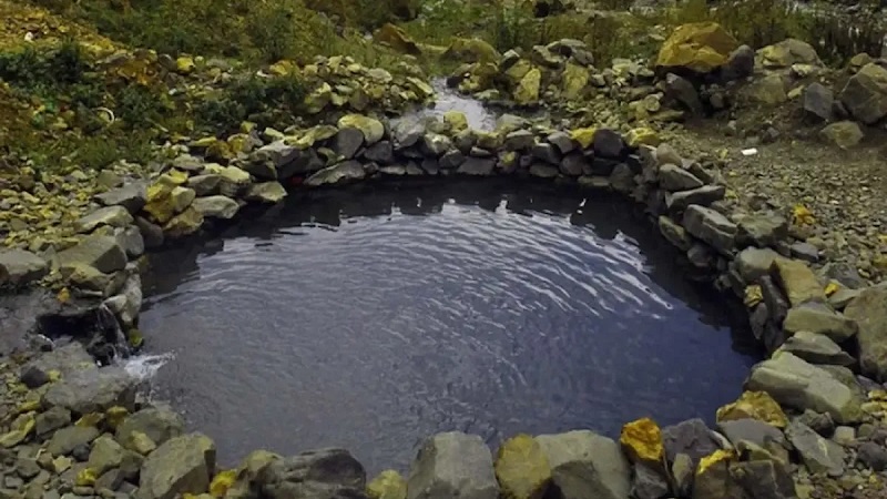 آب‌گرم‌های معدنی رامسر