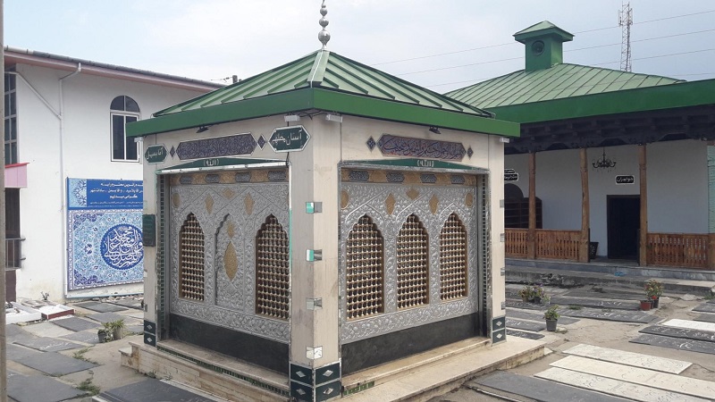 امامزاده پلاسید