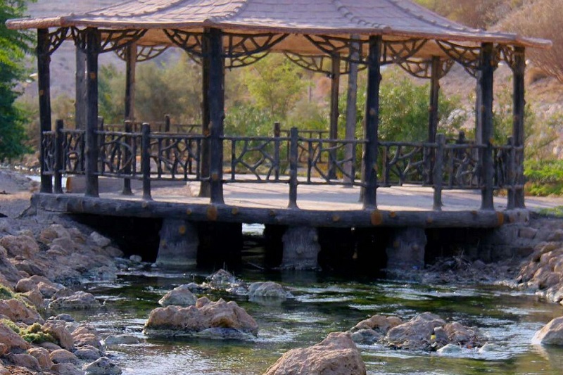 چشمه آب گرم در بندرعباس