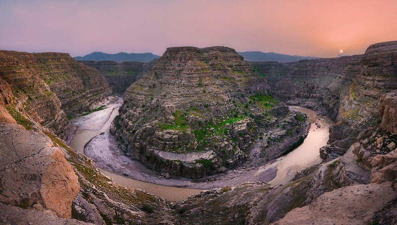 تنگه کافرین در ایلام