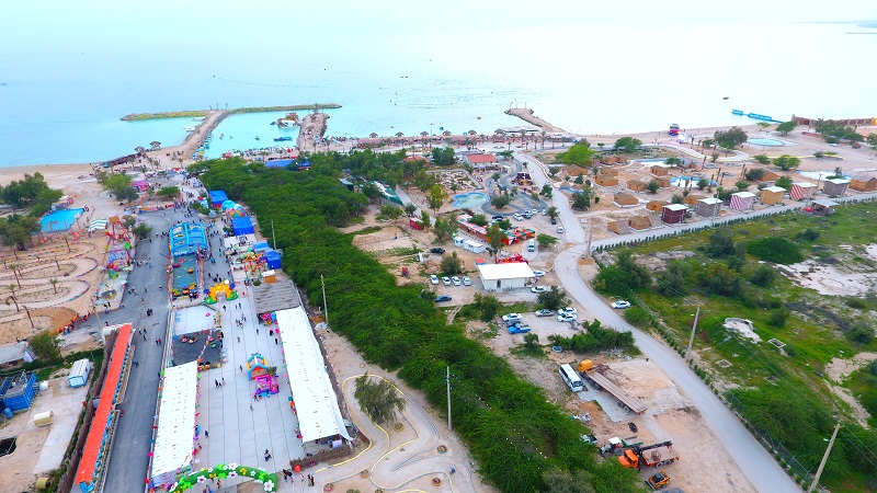 دهکده گردشگری پازارگاد در عسلویه