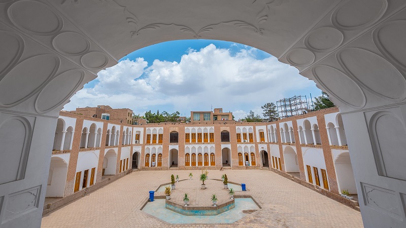 مدرسه شوکتیه