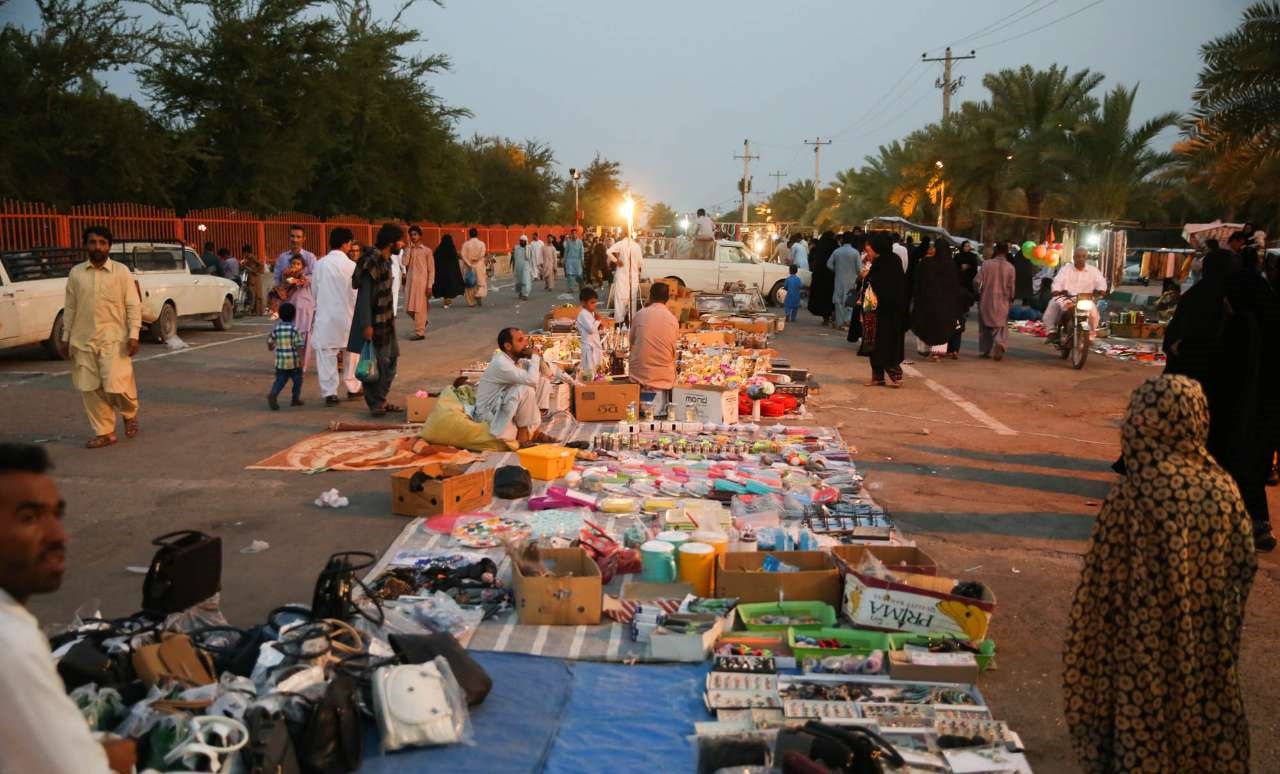 بازار روز ایرانشهر کجاست؟