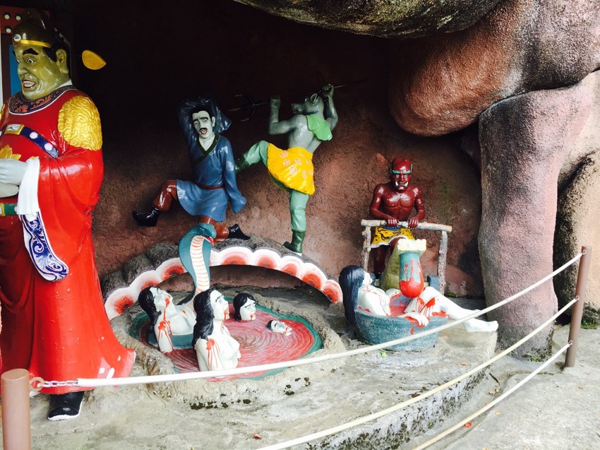 معبد بهشت و جهنم (Chin Swee Temple)