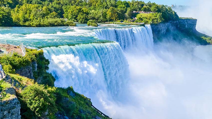 آبشار نیاگارا (Niagara Falls)