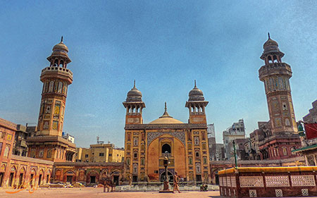 مسجد وزیرخان